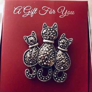 Silver tone and Black Marcasite 3 cat pin